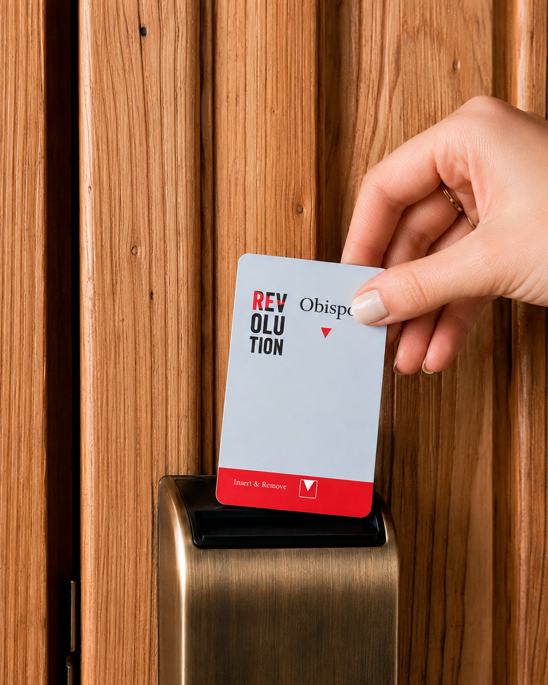 revolution hotel diseño key card